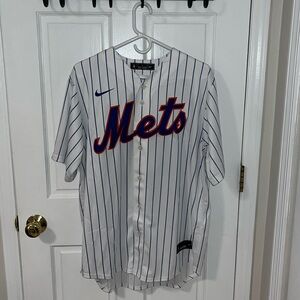 Used Men’s Nike Mets Jacob deGromm replica jersey size L, good condition